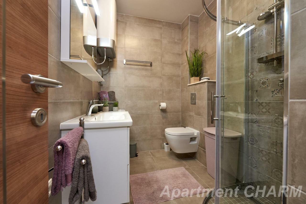 Luxury Apartment Charm With Pool Trogir Buitenkant foto