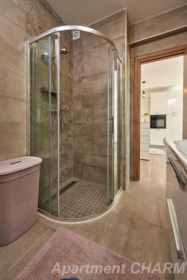 Luxury Apartment Charm With Pool Trogir Buitenkant foto